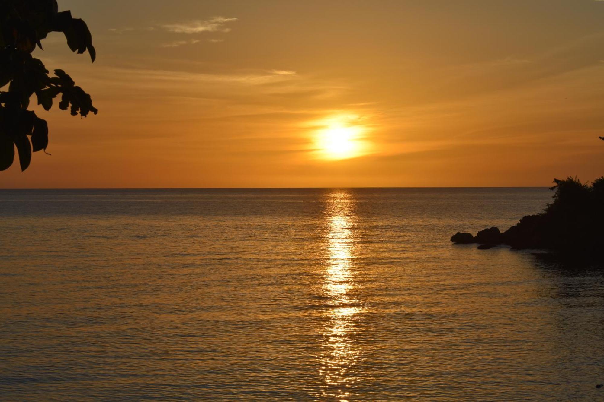 Вілла Irie Vibes Ocean View Негрил Екстер'єр фото